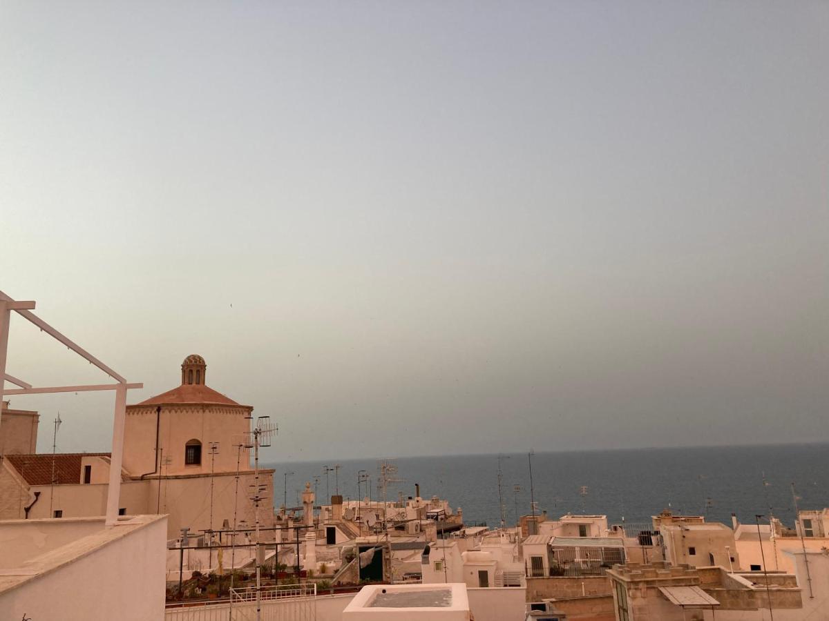 Casa Con Vista A Polignano A Mare Villa Bagian luar foto